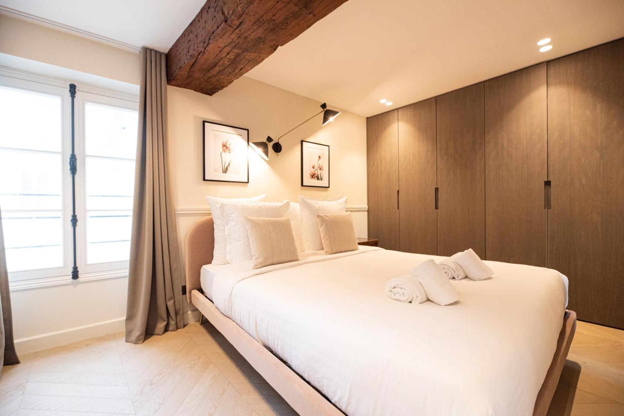 Mbm - Luxury Home In Marais باريس الغرفة الصورة