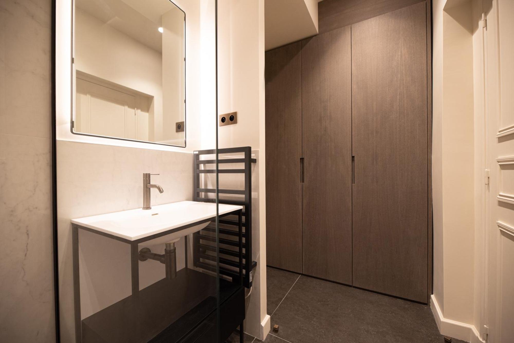 Mbm - Luxury Home In Marais باريس الغرفة الصورة